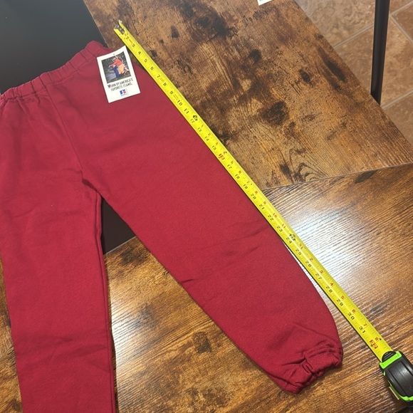 Russell Athletic Red Sweatpants Relaxed Fit Elastic Cuffs - Picture 2 of 5